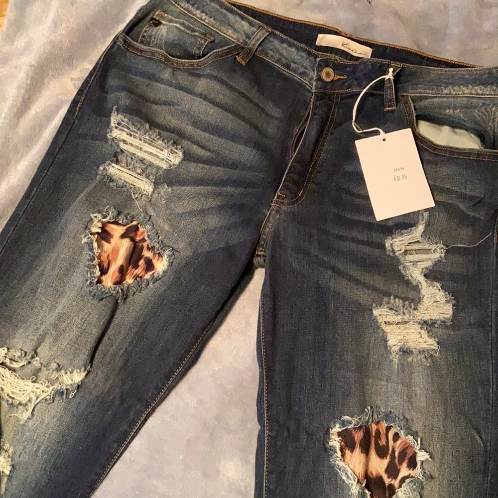 Brand new Kancan leopard print jeans